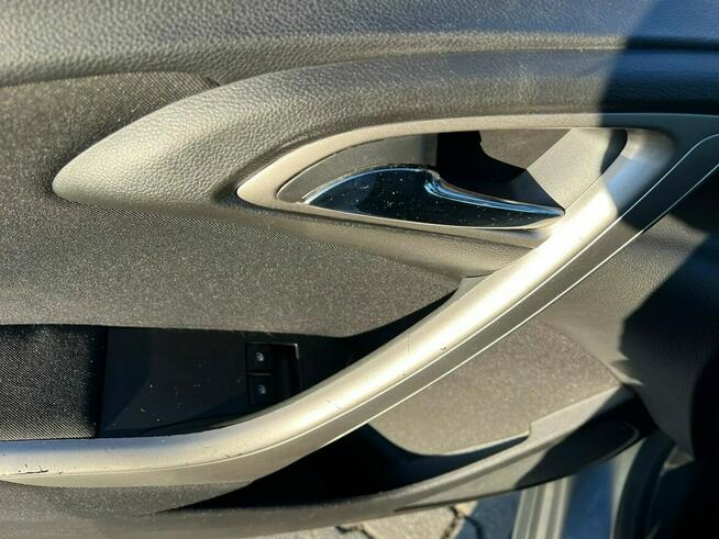 Opel Astra 1.4 turbo benzyna 140 KM, Klimatyzacja, Podgrzewane fotele, serwis