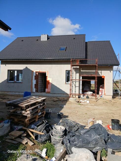 Wykonuje elektrykę i wykoczenia wnętrz I zewnątrz