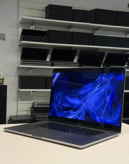 Apple MacBook Pro A2141 16 i9-16GB RAM 1024GB SSD AMD PROMO