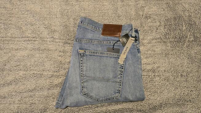 Jeansy męskie Hollister California W33-32 slim stretch Oryg