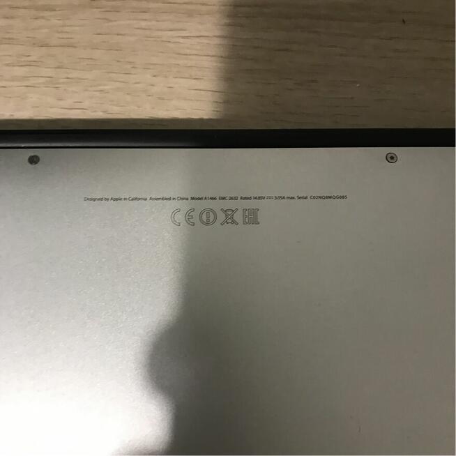 Laptop MacBook Air 13 i5 1.4GHz 4GB 128GB SSD