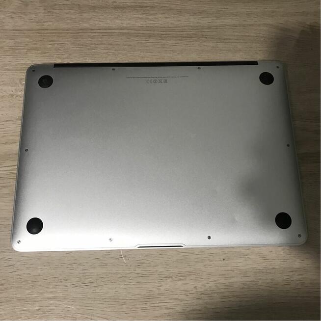 Laptop MacBook Air 13 i5 1.4GHz 4GB 128GB SSD