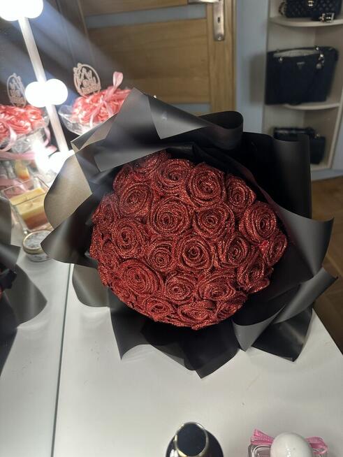 Bukiet róż ze wstążki | wieczne róże