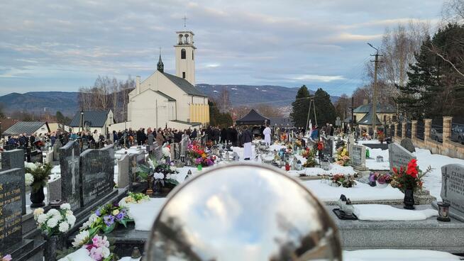 Zawodowy trębacz na pogrzeb! Oprawa muzyczna pogrzebów!