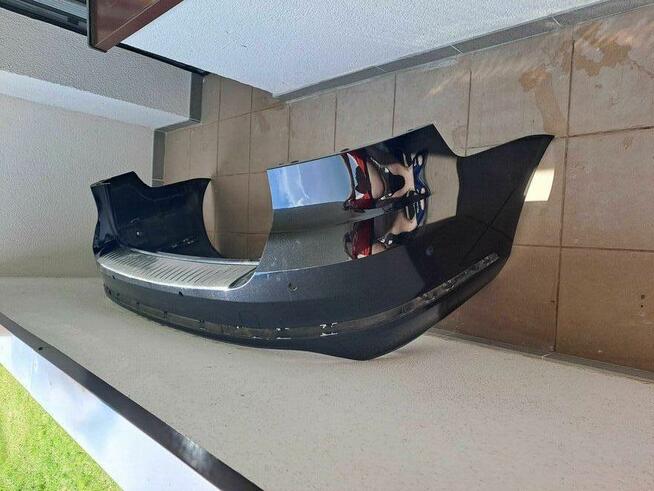 Zderzak tył Passat b7 kombi 2012 rok R-line LC9X