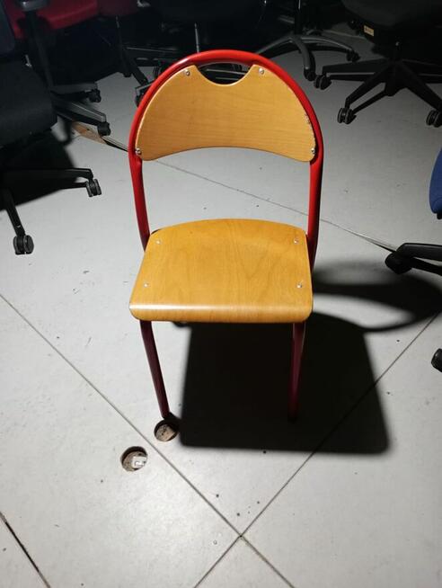 Krzesło drewniane szkolne dla dzieci krzesła fotele biuro pr