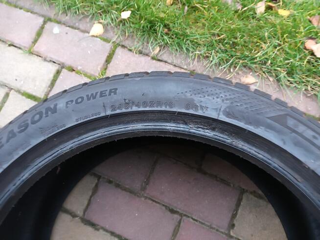 Opona wielosezonowa 19cali 1 sztuka 2021r