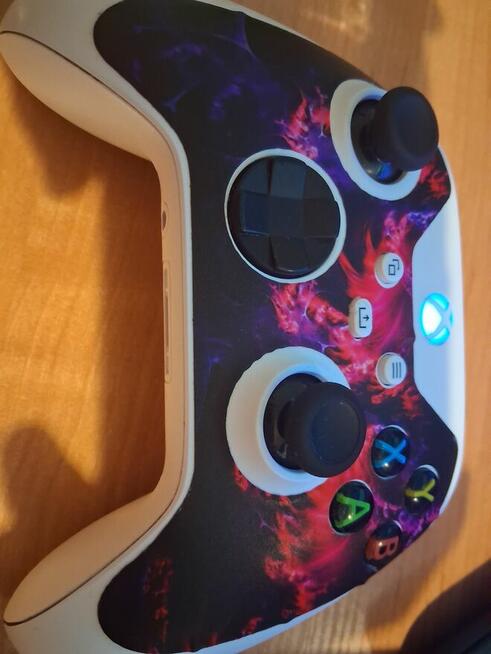 Sprzedam Xboxa one s