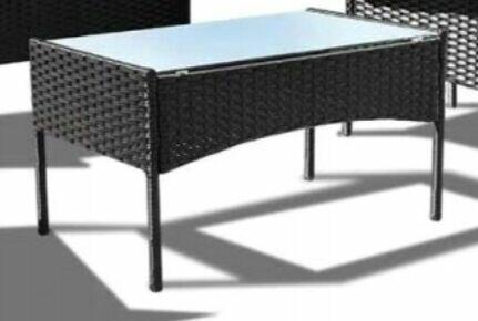 Stylowy stolik technoratan