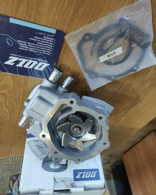 Pompą wody chłodzenia silnika Dolz S236