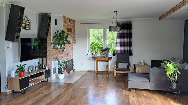 Piękny dom z garażem w Sianowie k. Koszalina z dużą działką