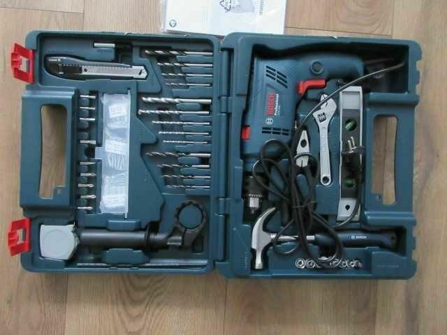 Wiertarka udarowa BOSCH Pro GSB 600 + walizka