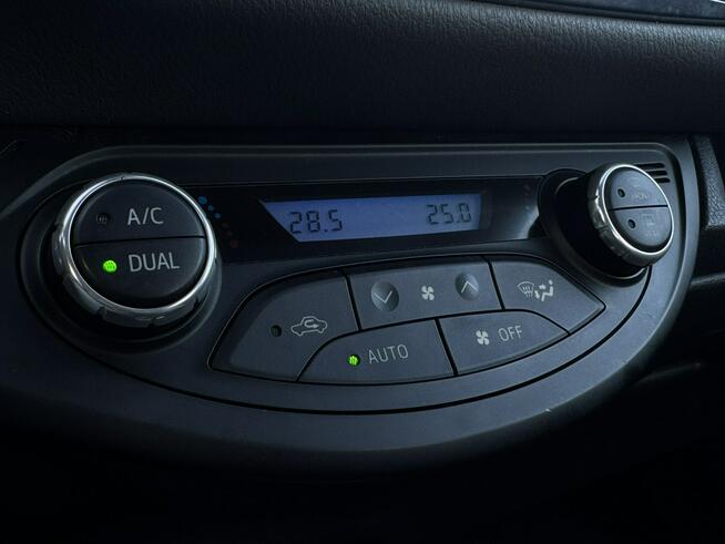 Toyota Yaris Salon Polska Poleasingowy I właściciel Serwis ASO VAT 23% Bezwypadkowy