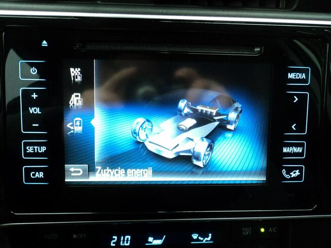 Toyota Auris sprzedam ładną TOYOTE YARIS z 2015r 1.8 HYBRYDA+benz 100KM udziela.GW