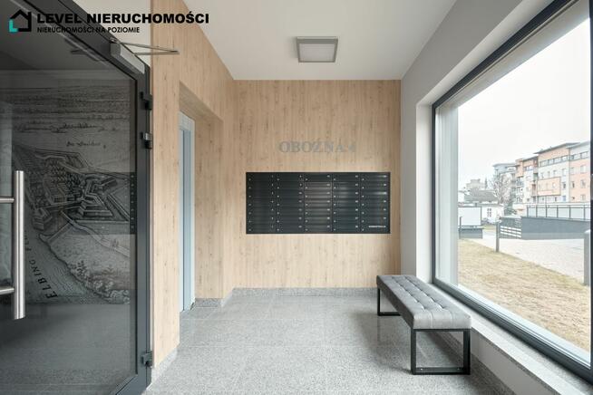 Elzam Tower Premium M4 z tarasami