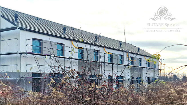 DOM szereg środkowy 102,50m2 z działką 148m2m2, Iwiny Siechnice