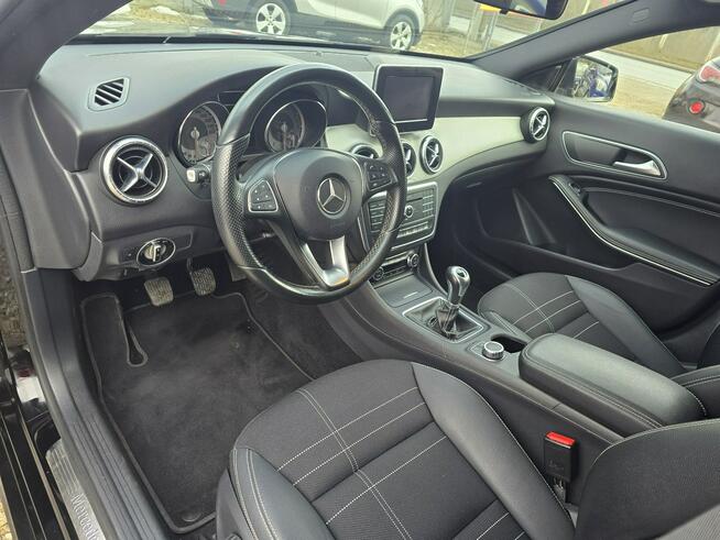 Mercedes CLA 180 177tys km.Piękny CLA,kamera,czarny sufit,pięknie utrzymany!