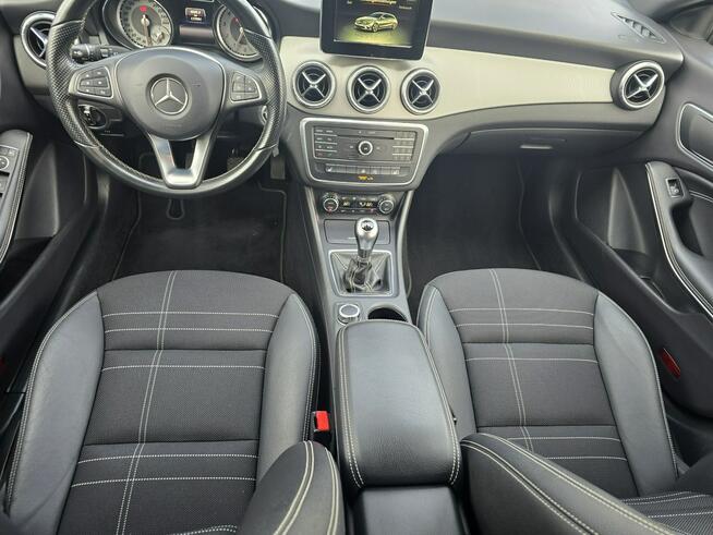 Mercedes CLA 180 177tys km.Piękny CLA,kamera,czarny sufit,pięknie utrzymany!