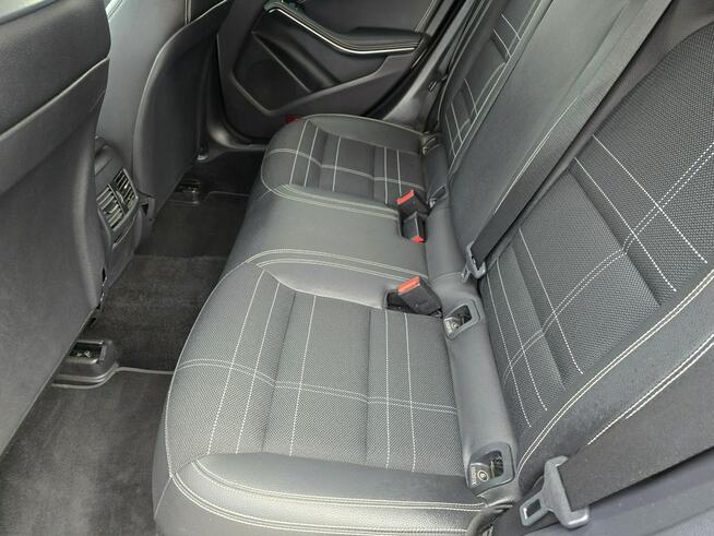 Mercedes CLA 180 177tys km.Piękny CLA,kamera,czarny sufit,pięknie utrzymany!