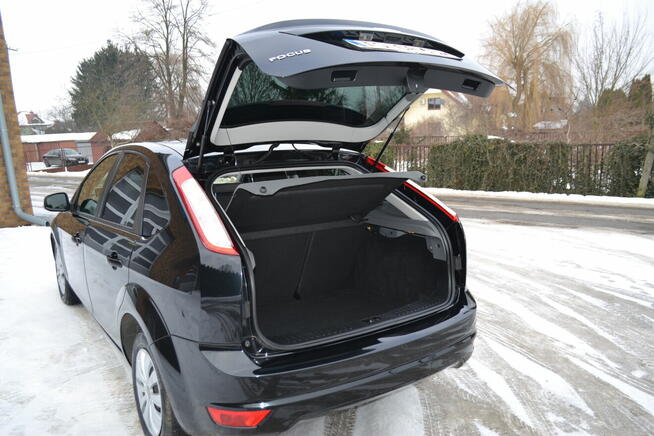 Ford Focus CONCEPT-LIFT Super Stan Oryginał 1,6Benzyna 101KM