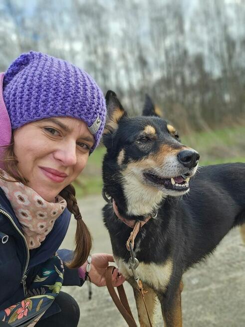 Nie czeka na cud ni złoto – czeka na Ciebie z ochotą! -Hania