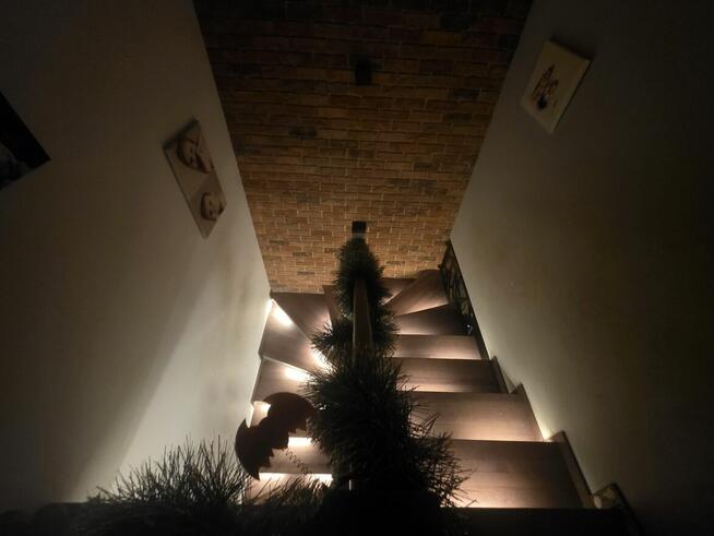 Dom wolnostojacy z garażem do wejscia Niepołomice na sprzeda