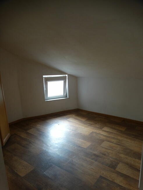 Sprzedam lokal na poddaszu