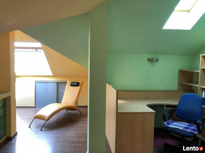 wyjątkowy design, dwupoziomowe , balkon, umeblowane