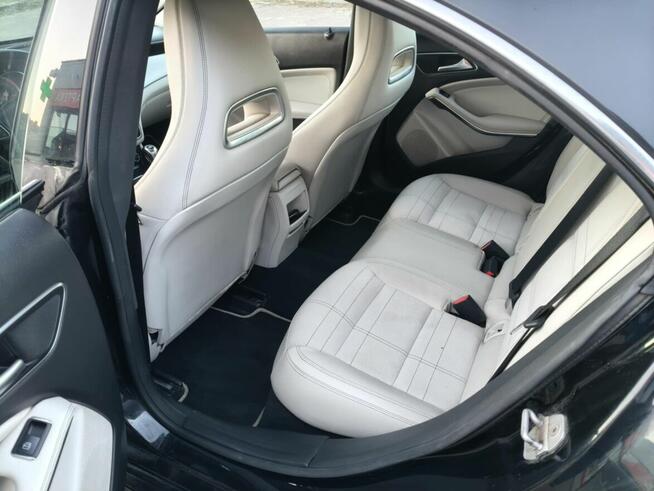 MERCEDES CLA 180 BENZYNA FELGA 18 CALI STAN BARDZO DOBRY