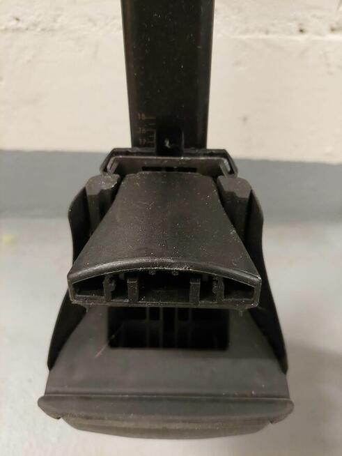 Uniwersalny bagażnik dachowy Norauto