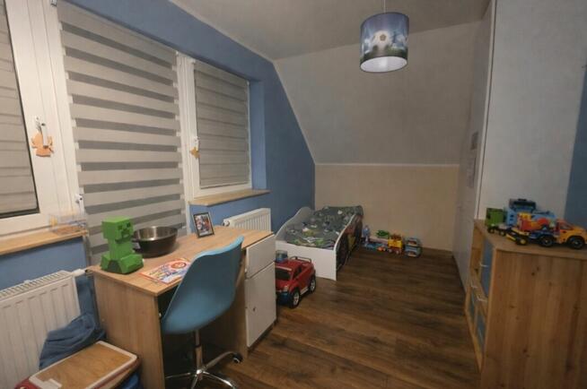 Dom wolnostojacy z garażem do wejscia Niepołomice na sprzeda