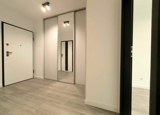 Dwupokojowe Nowe Mieszkanie w Centrum