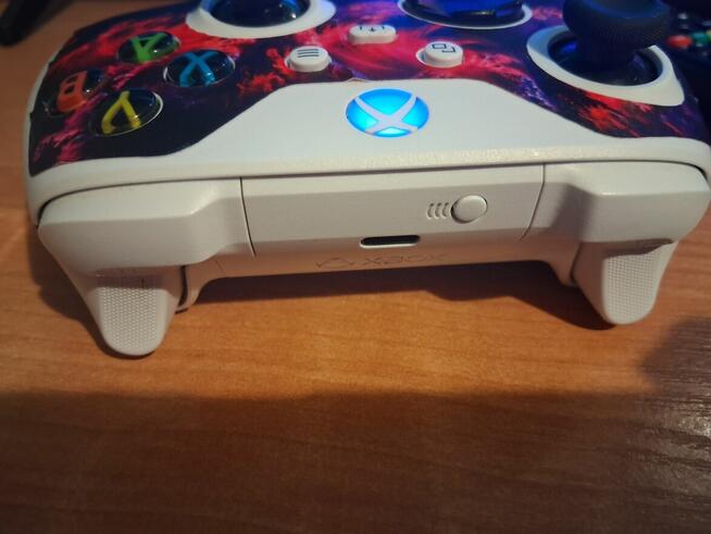 Sprzedam Xboxa one s