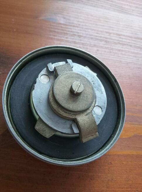 Korek paliwa Warszawa, Syrena ORYGINAŁ kolekcjonerski