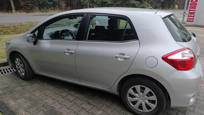 TOYOTA AURIS 1,4 2013/14 SALON 72000 KM
