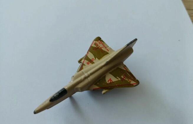 Sprzedam Modele Aut samochodziki prl