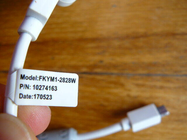 Ladowarka z kablem 10 zl