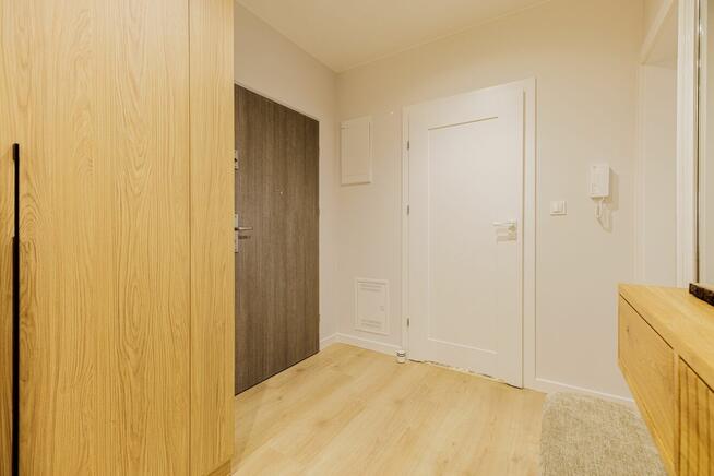 Mieszkanie o pow.50m2, VII p.,winda, duży balkon, Podmiejska