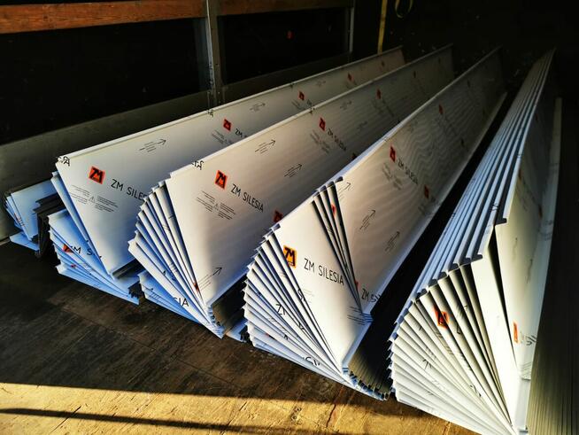 panele na rąbek profilowanie