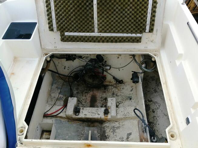 acht,,, łódź motorowa ECLIPSE 2, odrestaurowana - 15 % OKAZJA