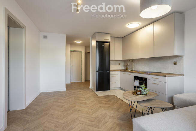 Piękne, nowe mieszkanie z widokiem na jezioro.