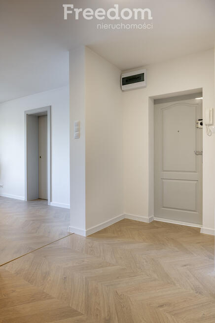 Piękne, nowe mieszkanie z widokiem na jezioro.