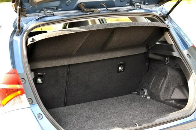 Toyota Auris _1.8 136KM_HYBRID_Led_Kamera_Climatronic_Serwis_