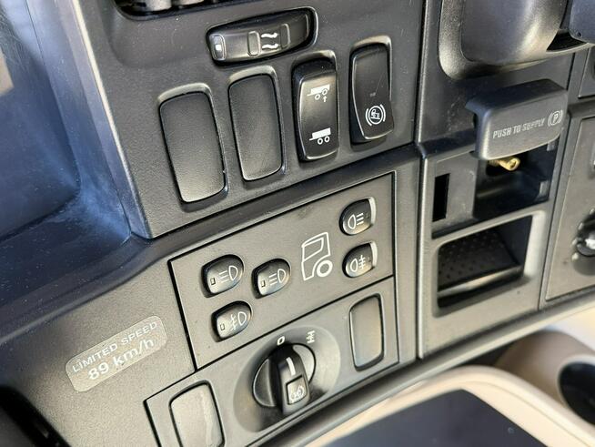 Scania R580 V8 E6 4x2 Standard Crown Edition Bogato Wyposażona !!! Streamline Nowe sprzęgło Serwisow