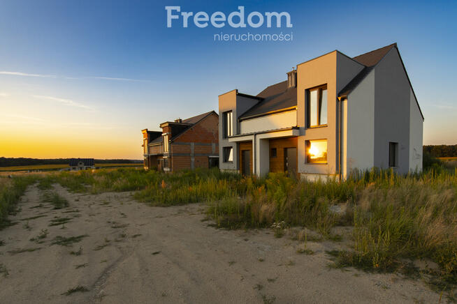 Nowe domy w spokojnej okolicy - dobra cena!