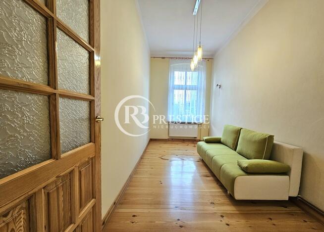 Mieszkanie z potencjałem i widokiem na Plac Zgody