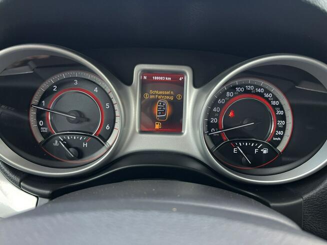 Fiat Freemont Urban 2.0D 170km 7 foteli SKÓRA serwis BEZWYPADEK 2012