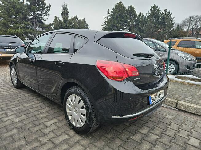 Opel Astra Po Lifcie / Nowy rozrząd / Podgrzewane fotele / Klima / Tempomat