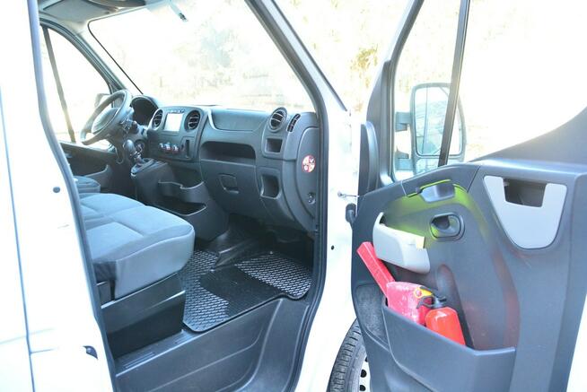 Renault Master max 3 osobowy blaszak L3H2 doka servis