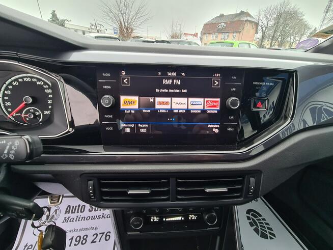 Volkswagen Polo R-Line Navi 2xPDC Klimatronik Full Led Sensory Tempomat Halogeny Alu